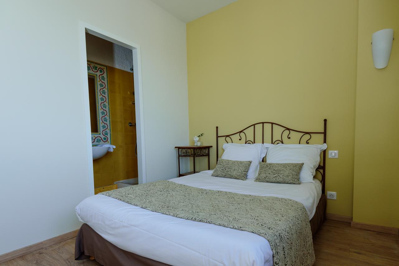 Hôtel Belesso Fontvieille Buitenkant foto